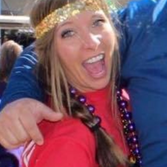 Meet your Posher, Anna - Picture 3 of 8